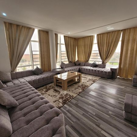 Appart-Hotel Residence Titanic ทิซนิท ภายนอก รูปภาพ