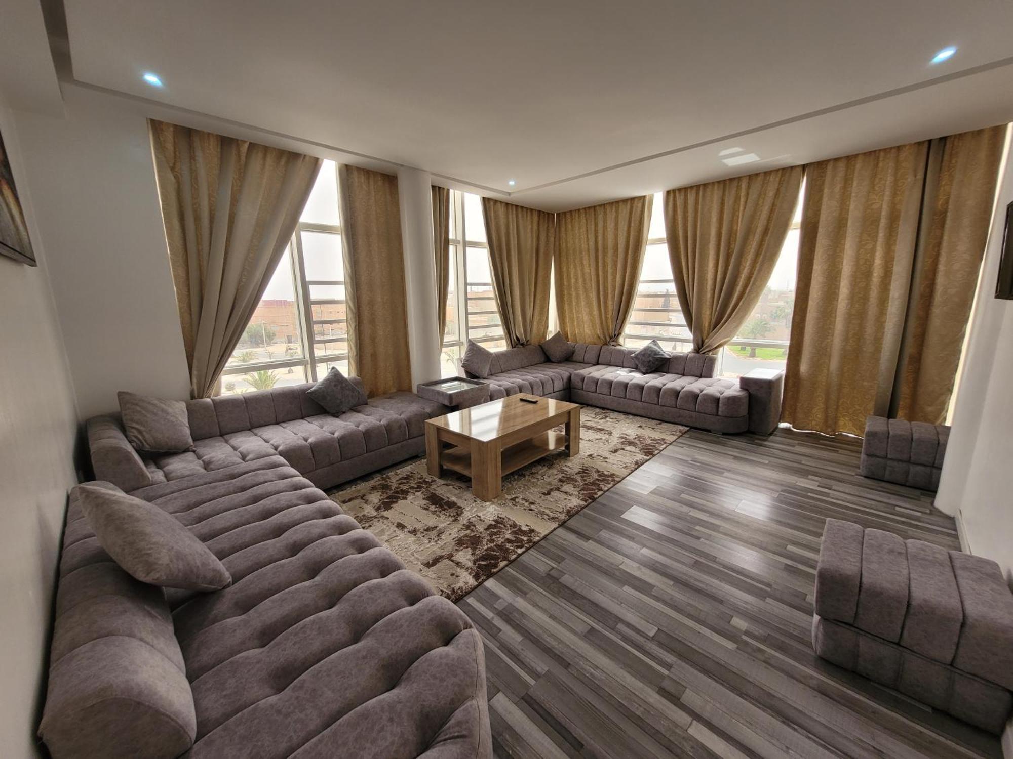 Appart-Hotel Residence Titanic ทิซนิท ภายนอก รูปภาพ